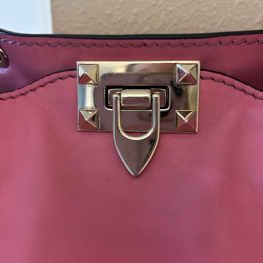 Valentino Garavani Rockstud Small Tote Pink Leather Shoulder Bag Gold Studs - Picture 6 of 10